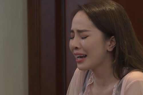 'Về nhà đi con': Vũ xúc động khi ở bên Nhã, bỏ mặc Thư và con