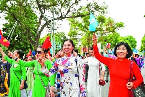 Lễ hội đường phố 'Trái tim hòa bình'
