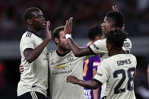 Pogba nổi cáu