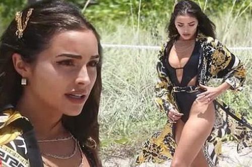 Mỹ nhân gợi cảm nhất hành tinh quá đỗi nóng bỏng ở Miami