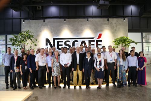 Đại diện chính phủ Thụy Sĩ thăm nhà máy Nestlé tại Việt Nam