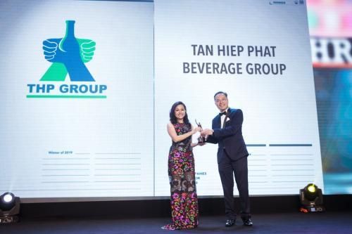 Tân Hiệp Phát ghi danh 50 nơi làm việc tốt nhất châu Á tại VN