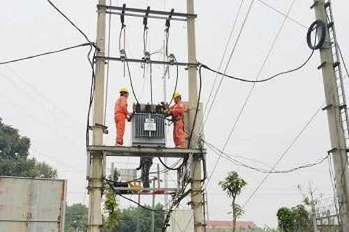 Kỳ II: Giải bài toán quá tải, đảm bảo cung cấp điện an toàn, chất lượng