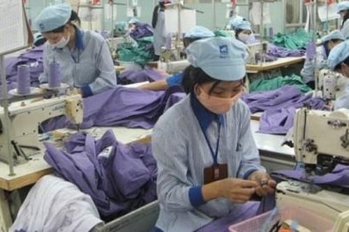 Tăng lương tối thiểu vùng năm 2020: Người lao động được lợi như thế nào?