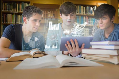 Đã có thể học Toán và ngoại ngữ không cần thầy giáo