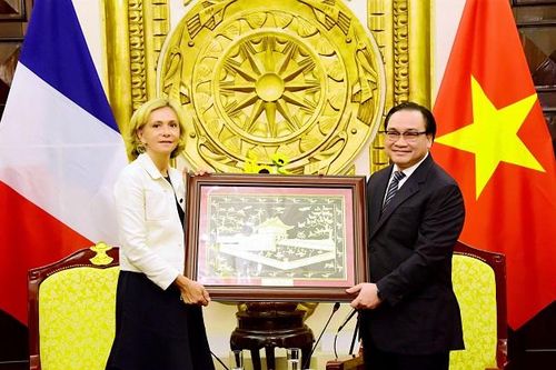 Hà Nội và Vùng Ile de France hợp tác hiệu quả trên nhiều lĩnh vực