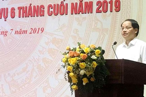 Tiếp tục tháo gỡ khó khăn, vướng mắc cho doanh nghiệp, nuôi dưỡng nguồn thu