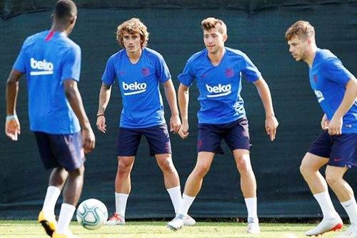 Barcelona: Griezmann 2 lần bị xâu kim trong buổi tập đầu tiên cùng Barca