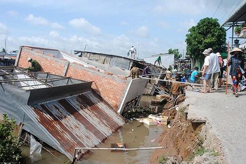 Mưa lớn gây thiệt hại tại nhiều địa phương
