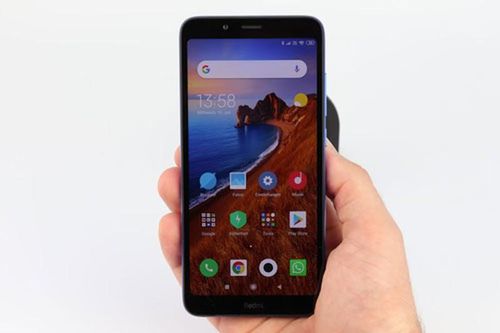 Giá 2 triệu, smartphone này có đủ: vỏ đẹp, ram 3G, chống nước...