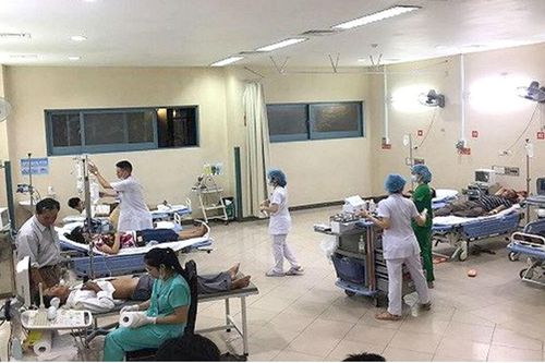 Mùa cưới và nỗi lo an toàn thực phẩm