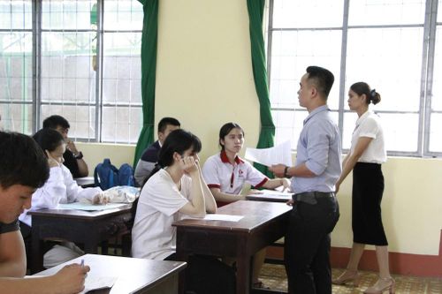Đắk Lắk: Điểm danh những ngôi trường có học sinh đỗ tốt nghiệp 100%