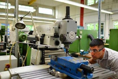 Vì sao hàng loạt công ty Mỹ 'dứt áo' rời Trung Quốc nhưng không hồi hương?