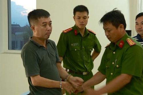 Bắt Lâm 'le' - trùm đường dây đánh bạc 2.600 tỉ đồng