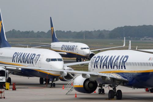 Hãng hàng không Ryanair sẽ đóng cửa một số cơ sở do bàn giao Boeing 737 MAX bị trì hoãn