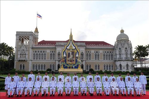 Nội các mới của Thái Lan tuyên thệ nhậm chức