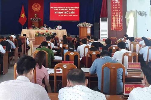 Chủ tịch HĐND tỉnh dự kỳ họp lần thứ 9 HĐND huyện Phú Thiện