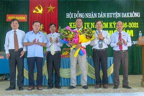 Khai mạc kì họp thứ 8- HĐND huyện Đakrông, nhiệm kì 2016-2021