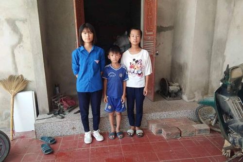 Nữ sinh bỏ thi tốt nghiệp chịu tang cha được nhiều trường đại học tiếp nhận