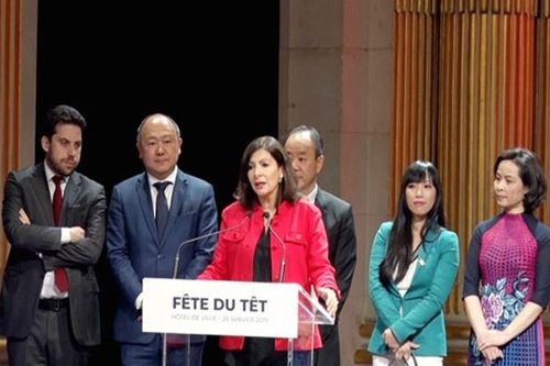 Bắt đầu chiến dịch tranh cử Thị trưởng Paris
