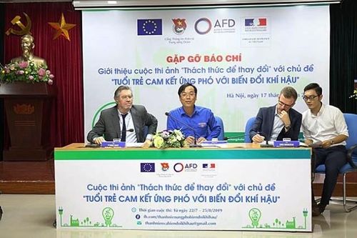 Phát động cuộc thi ảnh về tuổi trẻ và biến đổi khí hậu