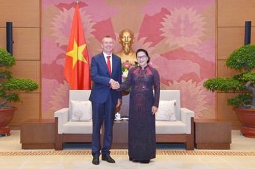Chủ tịch Quốc hội Nguyễn Thị Kim Ngân tiếp Bộ trưởng Ngoại giao Cộng hòa Latvia