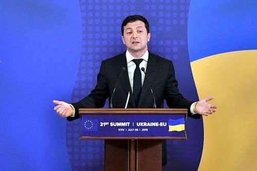 Tổng thống Ukraine mong chờ hợp tác chặt chẽ với tân Chủ tịch EC