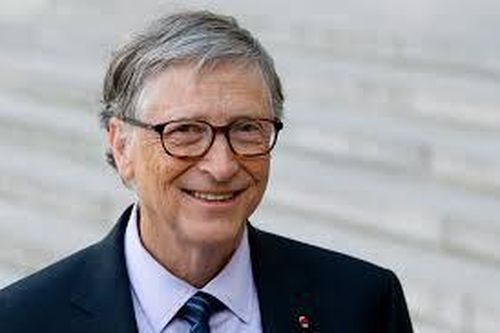 Bill Gates bị trùm hàng hiệu Pháp soán ngôi