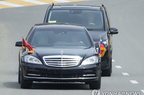 Báo Mỹ khơi lại nghi vấn nguồn cung Mercedes bọc thép cho Triều Tiên