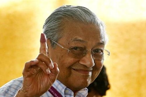 Malaysia tịch thu tiền, dừng hàng loạt dự án của nhà thầu Trung Quốc