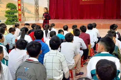 Giáo dục pháp luật cho đoàn viên, thanh niên