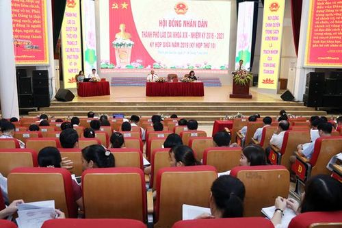 Thành phố Lào Cai: Nhiều chỉ tiêu kinh tế - xã hội tăng trưởng mạnh