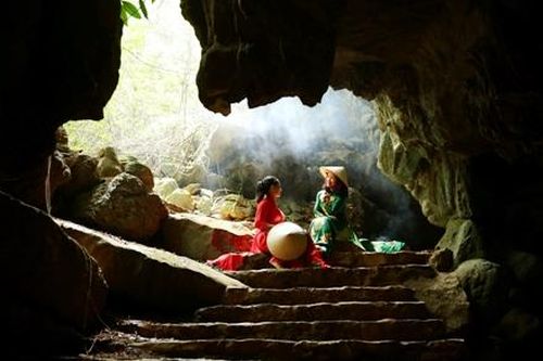 Động Thiên Hà- 'dải ngân hà trong lòng núi'