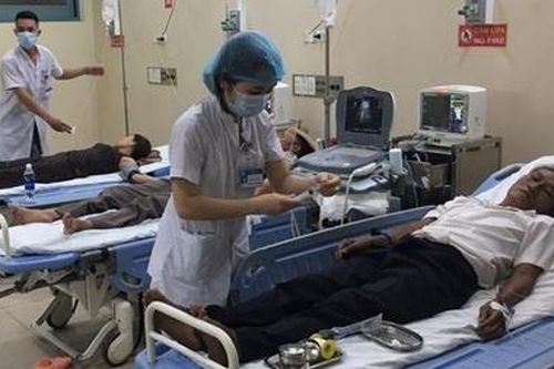 Nguyên nhân khiến 73 người ngộ độc sau tiệc cưới