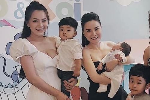 Nhóm Mây Trắng hội ngộ trong tiệc thôi nôi con gái Hải Băng