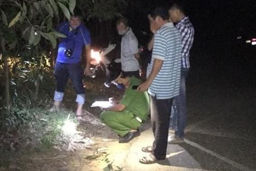 Điều tra thi thể người đàn ông có thương tích nổi trên sông