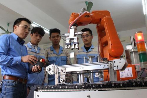 Đóng cửa các trường kém chất lượng