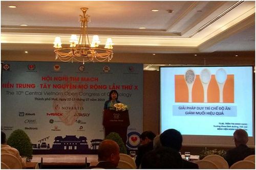 Giảm muối hiệu quả bằng bột ngọt trong chế biến món ăn