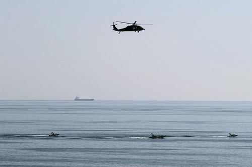 Giữa lúc căng thẳng, Iran bắt giữ tàu chở dầu nước ngoài ở vùng Vịnh