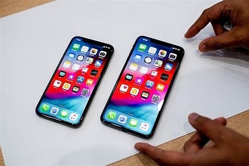 Apple hủy đơn hàng trị giá 100 triệu USD với Samsung