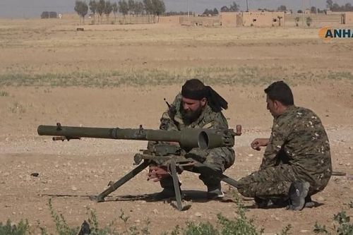 Khủng bố IS tấn công dữ dội vào mỏ dầu lớn nhất Syria