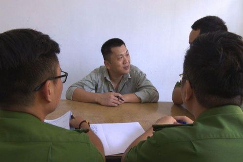 Bắt giam đối tượng người Trung Quốc được thuê sang Việt Nam rút tiền do lừa đảo mà có