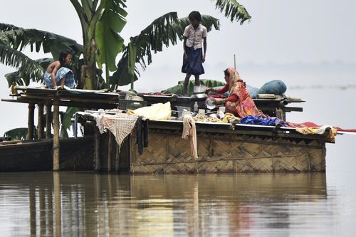 Lũ lụt gây ra thiệt hại lớn tại Ấn Độ và Bangladesh