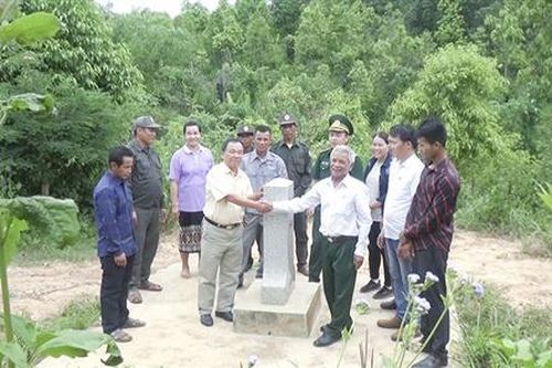 Phát huy sức mạnh tổng hợp trong công tác bảo vệ vững chắc chủ quyền lãnh thổ, an ninh biên giới quốc gia