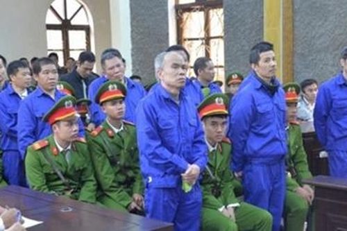 Xét xử nhiều cựu lãnh đạo Sở trong vụ bồi thường 'thừa' tiền tỷ ở Thủy điện Sơn La