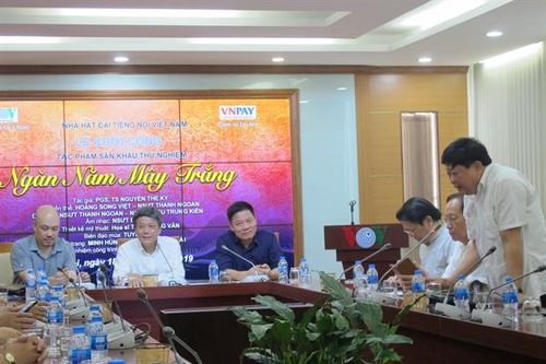 Cải lương, chèo, xẩm cùng kết hợp trong vở kịch hát 'Ngàn năm mây trắng'