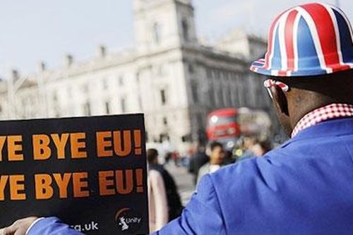 EU: Mở cửa sổ nhưng lại đóng cửa chính