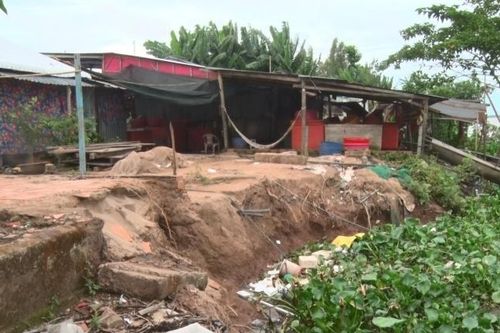 Sạt lở đe dọa nhiều hộ dân An Giang, Đồng Tháp