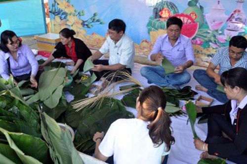 Công tác Mặt trận hướng về cơ sở