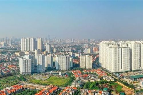 Thu hồi sổ đỏ chung cư: Chính quyền, chủ đầu tư sai sao bắt người dân phải chịu?